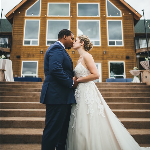 Meet your Posher, Kelly - Picture 1 of 8